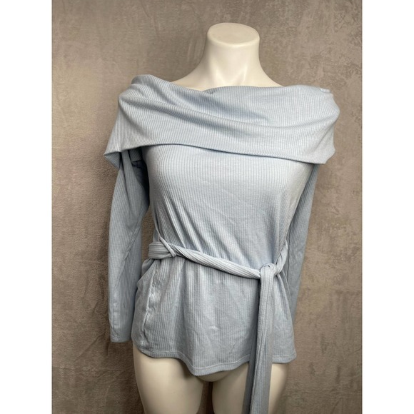 Fashion To Figure women’s Sz 1X knit off shoulder type sweater - Picture 2 of 6